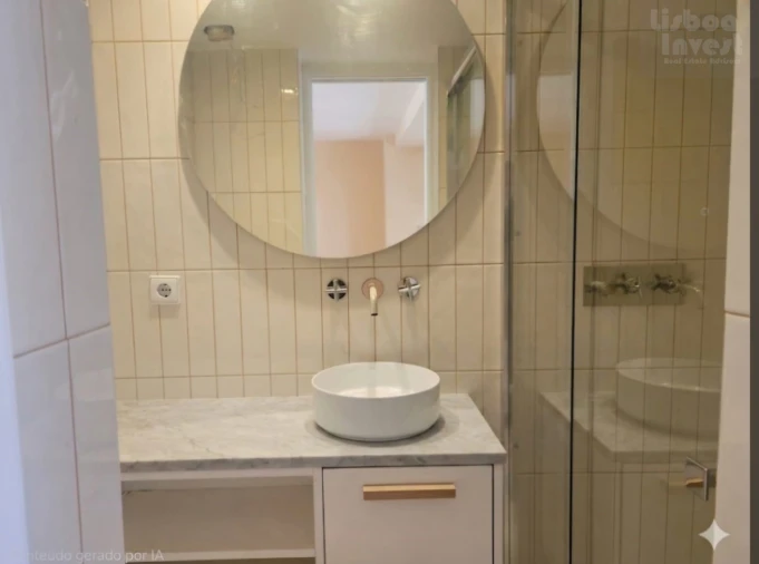 Apartamento T1 para Venda em Santa Maria Maior Foto 9