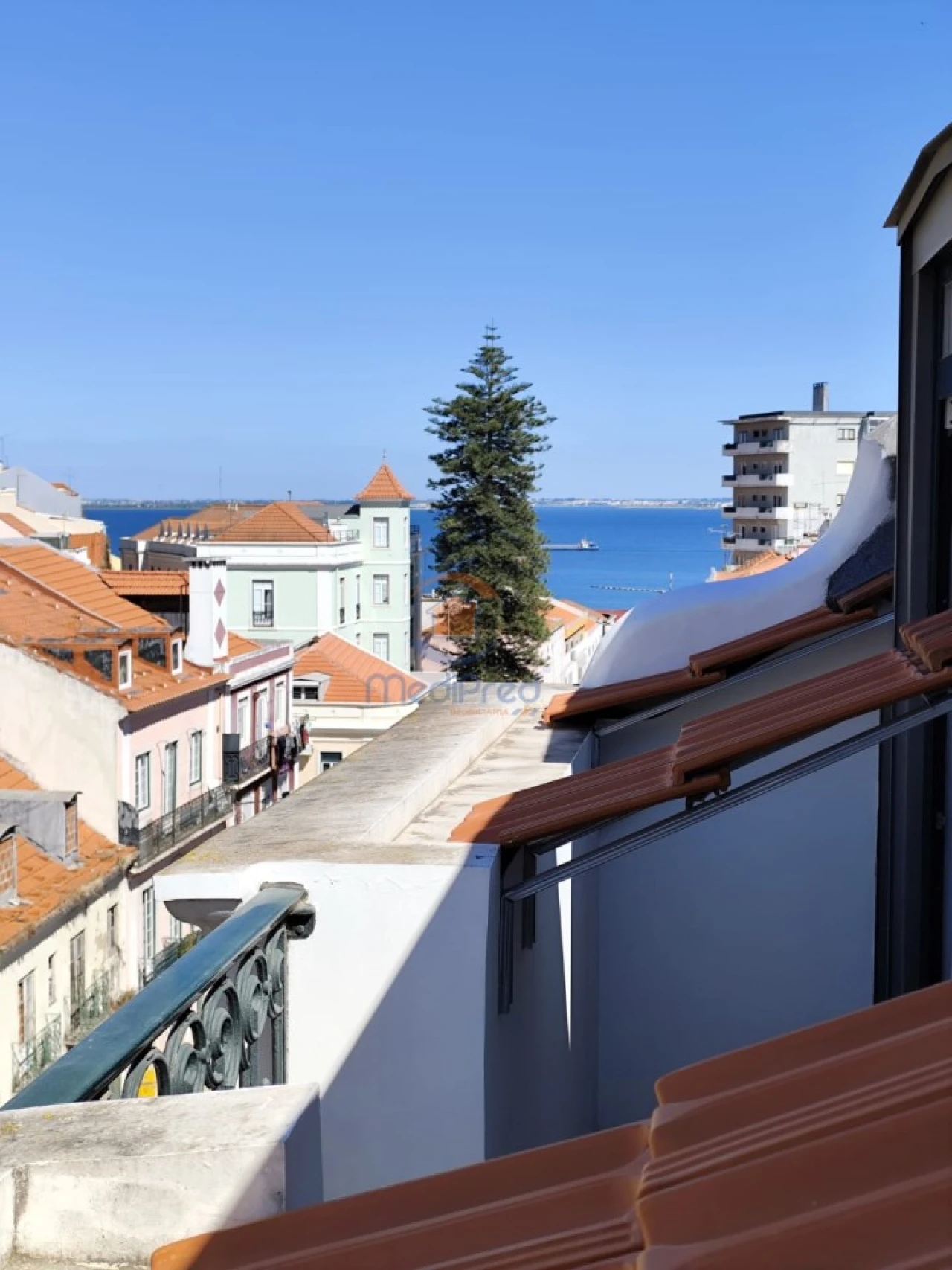 Apartamento T2 para Venda em São Vicente Foto 1
