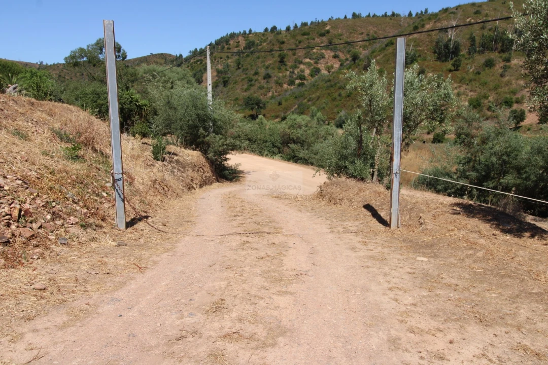 Terreno para Venda em Marmelete Foto 14
