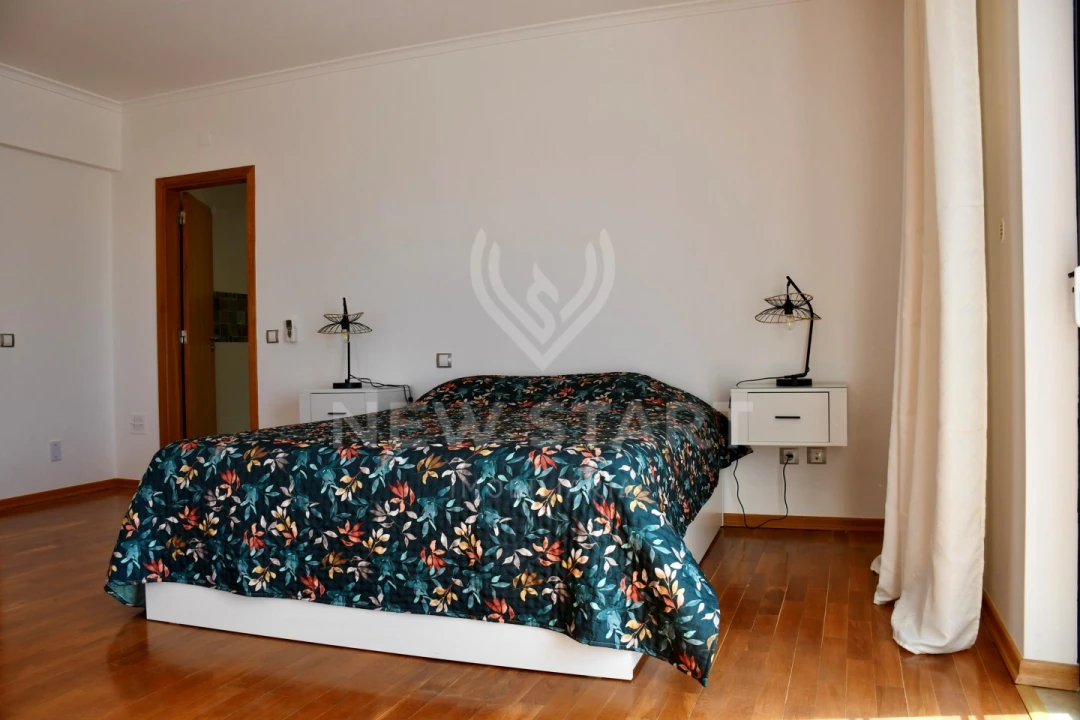 Moradia T5 para Venda em Conceição e Estoi Foto 17