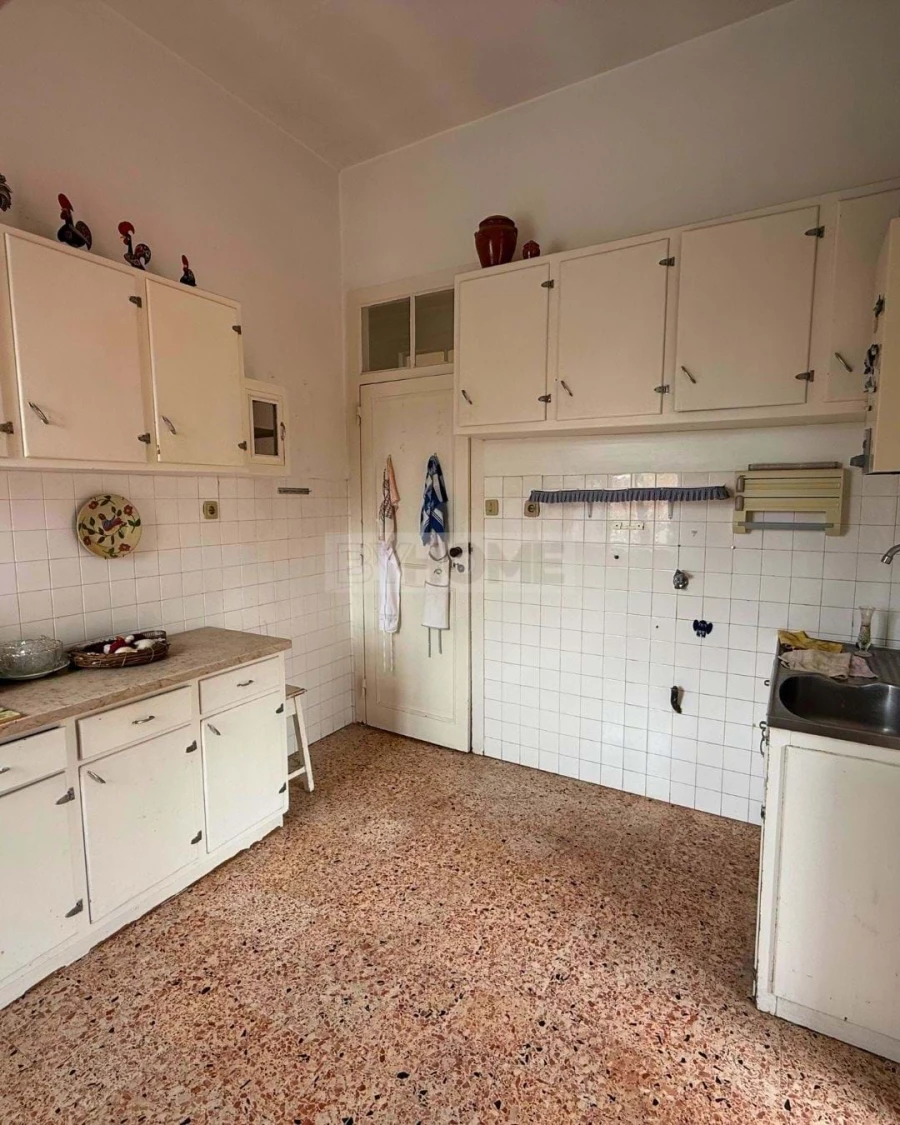 Moradia T6 para Venda em Agualva e Mira-Sintra Foto 12