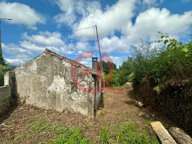 Moradia T2 para Venda em Lanheses Foto 4