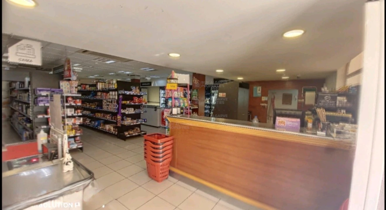 Negócio para Venda em Albufeira e Olhos de Água Foto 3