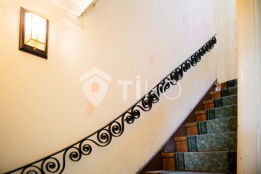 Prédio para Venda em Guarda Foto 25