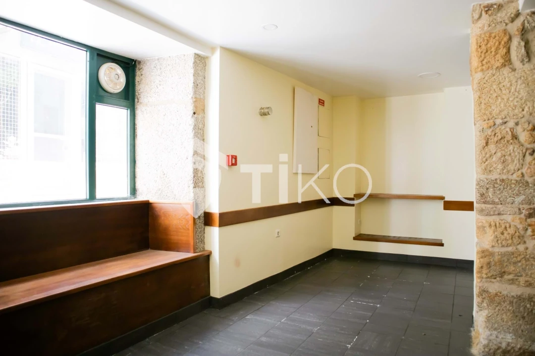 Prédio para Venda em Guarda Foto 51