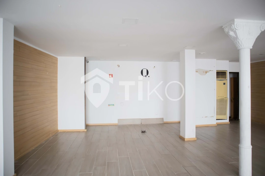 Prédio para Venda em Guarda Foto 55