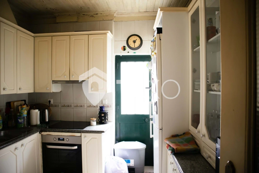 Prédio para Venda em Guarda Foto 26