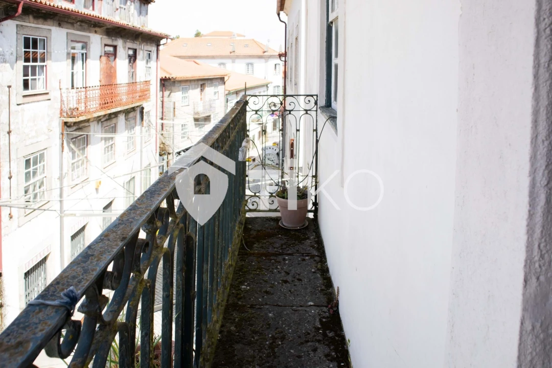 Prédio para Venda em Guarda Foto 50