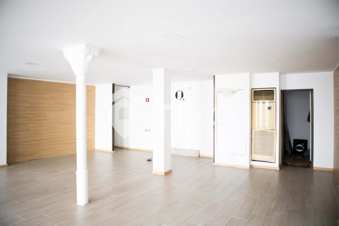 Prédio para Venda em Guarda Foto 6