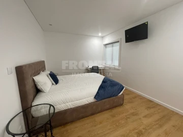 Apartamento T3 para Arrendamento em Mafamude e Vilar do Paraíso