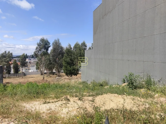 Terreno para Venda em Ermesinde Foto 6