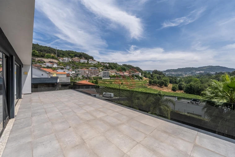 Moradia T5 para Venda em Caldas de Vizela (São Miguel e São João) Foto 20