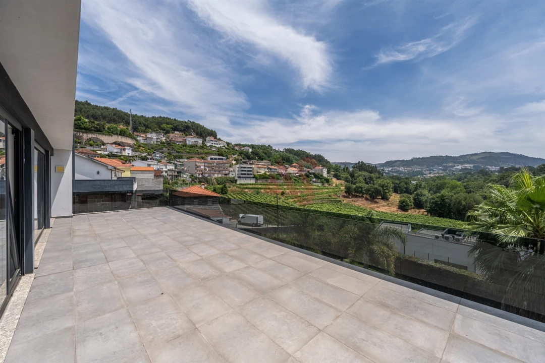 Moradia T5 para Venda em Caldas de Vizela (São Miguel e São João) Foto 20