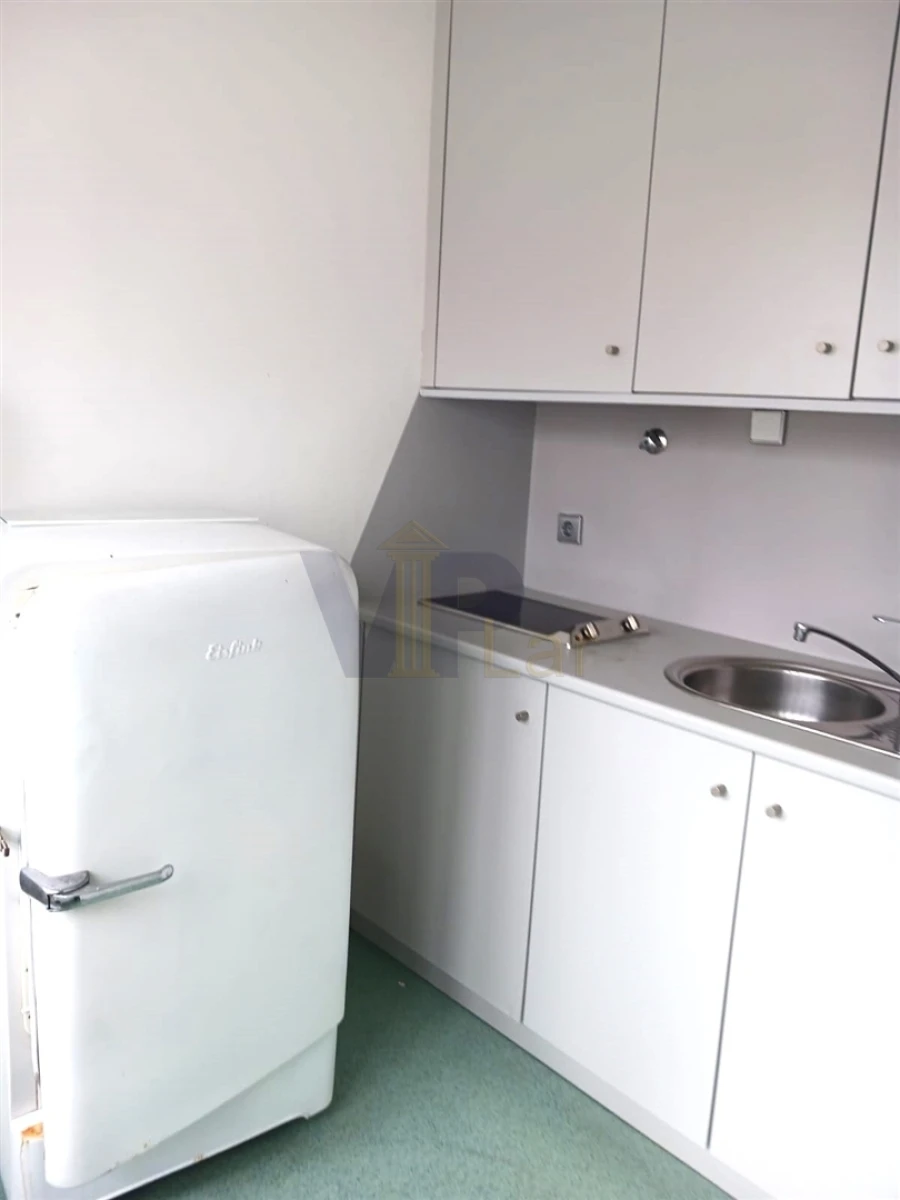 Loja para Arrendamento em Paranhos Foto 29