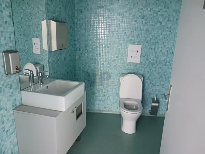 Loja para Arrendamento em Paranhos Foto 19