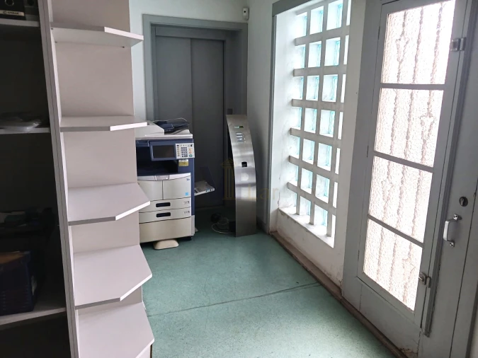 Loja para Arrendamento em Paranhos Foto 26