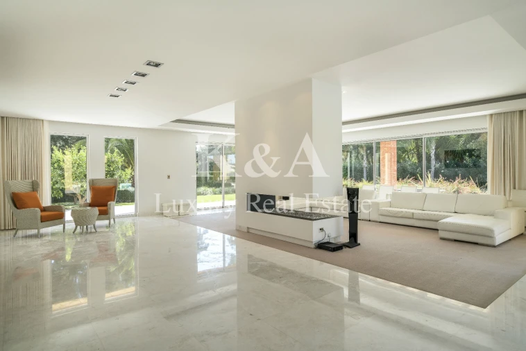 Moradia T5 para Venda em Alvor Foto 12