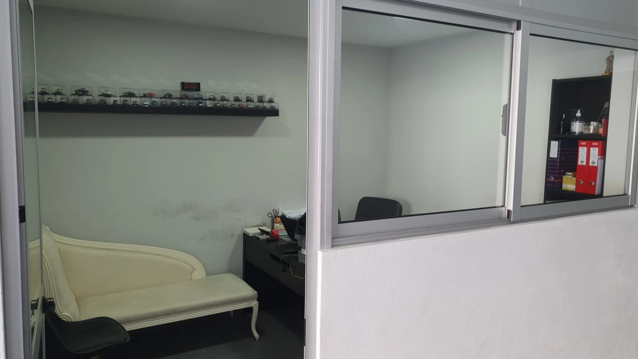 Armazém para Venda em Ramalde Foto 6