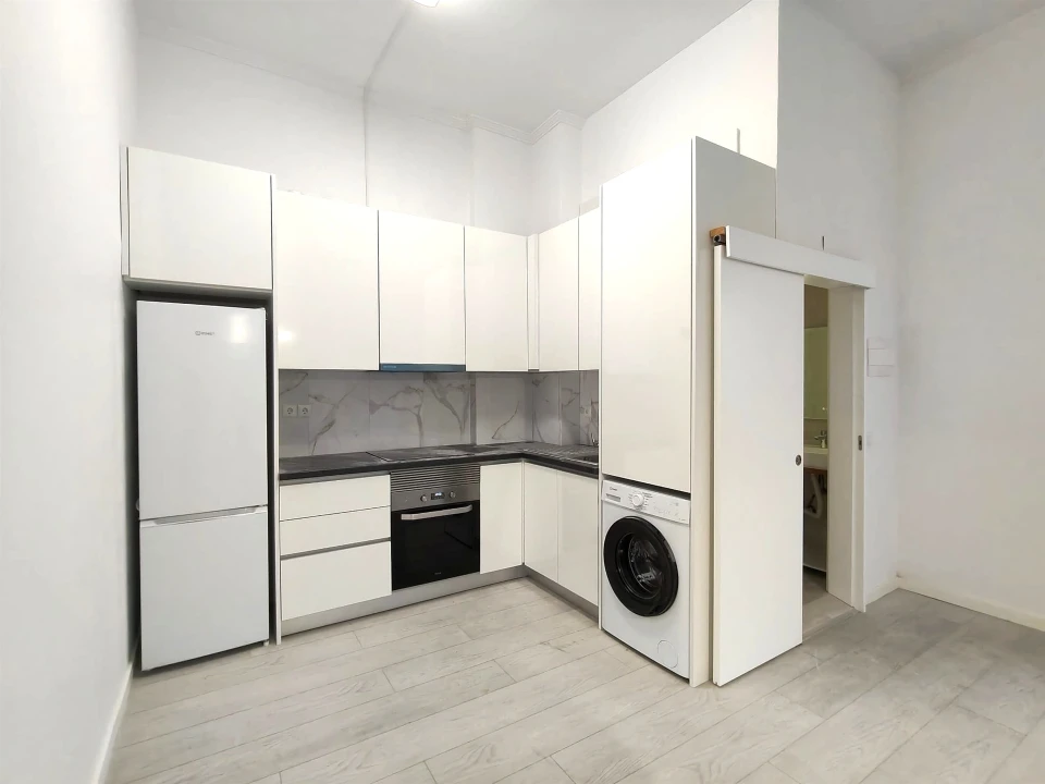 Apartamento T1 para Venda em Leiria, Pousos, Barreira e Cortes Foto 1