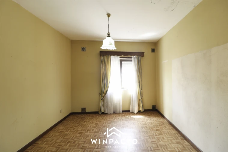 Moradia T3 para Venda em Lapa do Lobo Foto 10