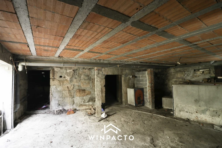 Moradia T3 para Venda em Lapa do Lobo Foto 21