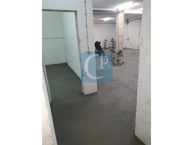 Armazém para Venda em Vila Nova de Famalicão e Calendário Foto 6