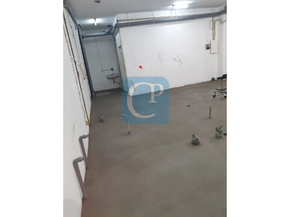 Armazém para Venda em Vila Nova de Famalicão e Calendário Foto 5