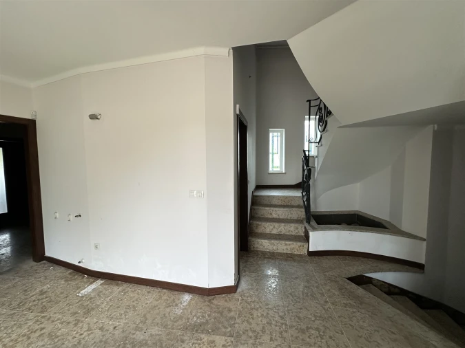 Moradia T5 para Venda em Paião Foto 5