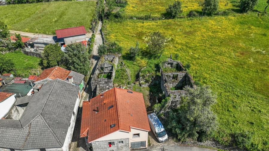 Moradia T5 para Venda em Agrela e Serafão Foto 16