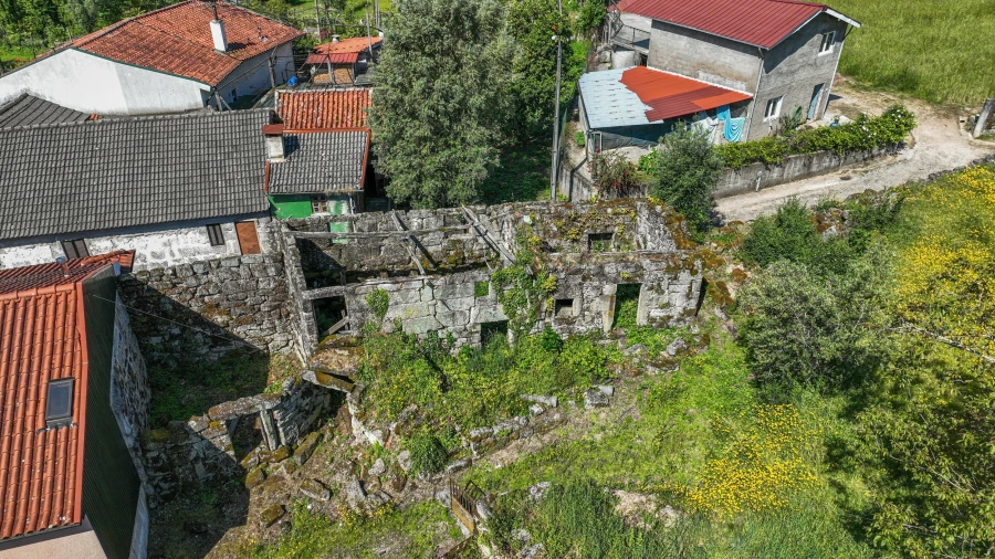 Moradia T5 para Venda em Agrela e Serafão Foto 13