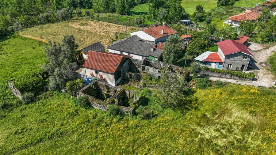 Moradia T5 para Venda em Agrela e Serafão Foto 11