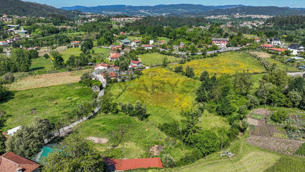 Moradia T5 para Venda em Agrela e Serafão Foto 18