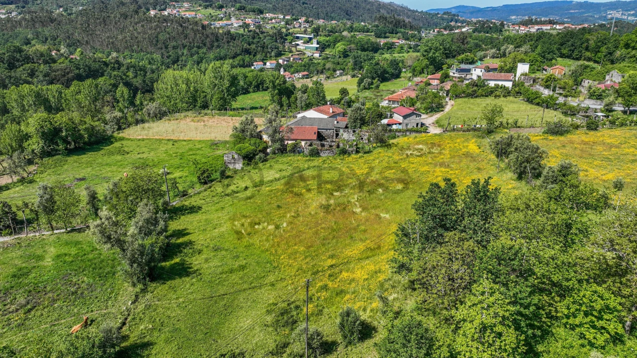 Moradia T5 para Venda em Agrela e Serafão Foto 20