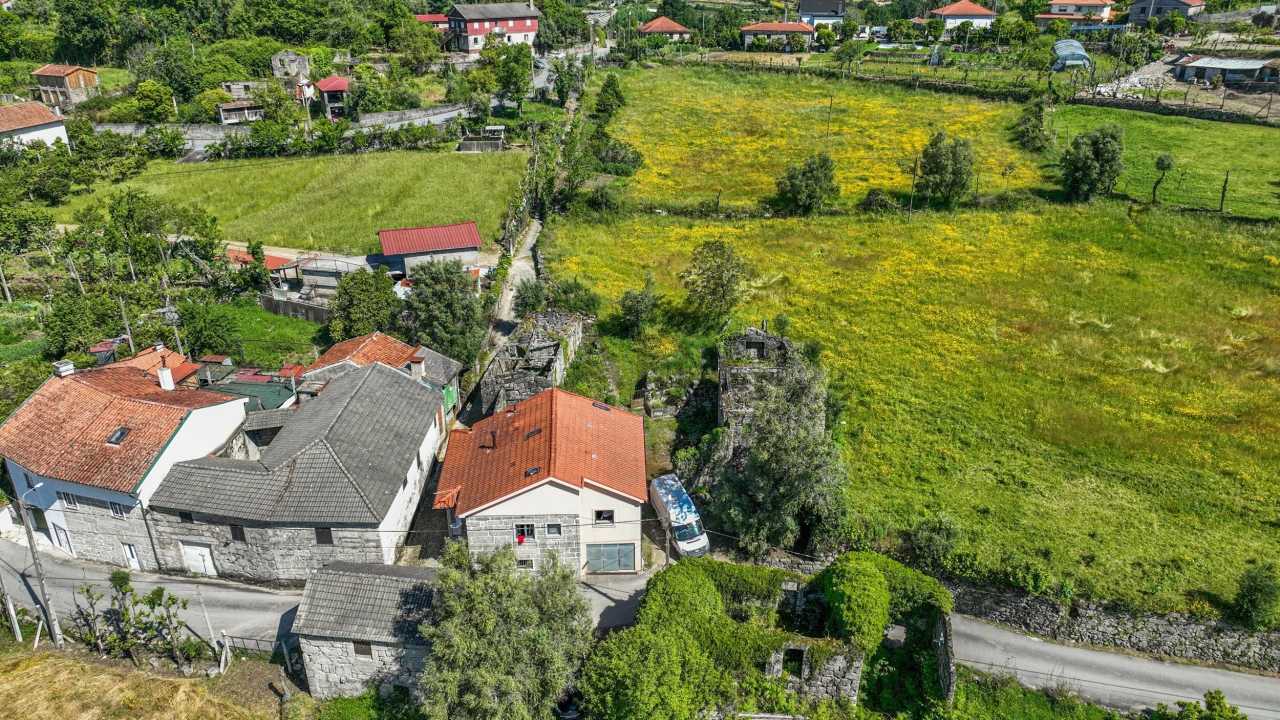 Moradia T5 para Venda em Agrela e Serafão Foto 10