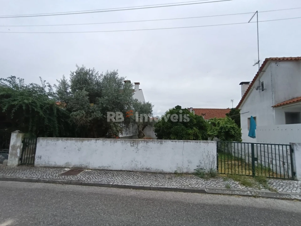 Terreno para Venda em Praia do Ribatejo Foto 3