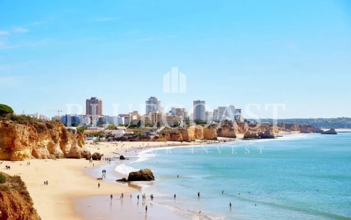 Apartamento T2 para Venda em Portimão Foto 22