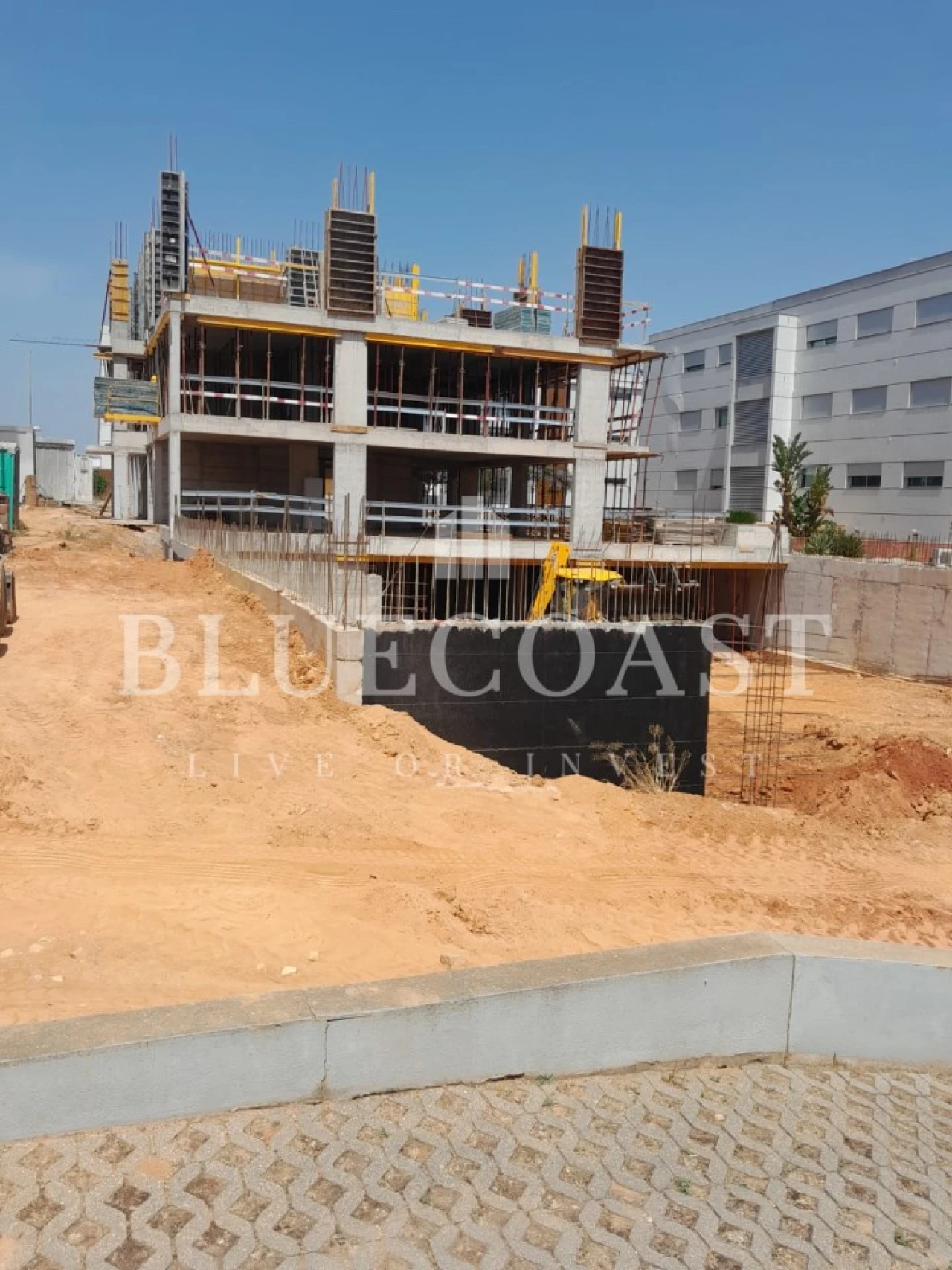 Apartamento T3 para Venda em Portimão Foto 18