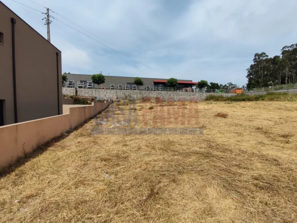 Terreno para Venda em Macieira da Maia Foto 17