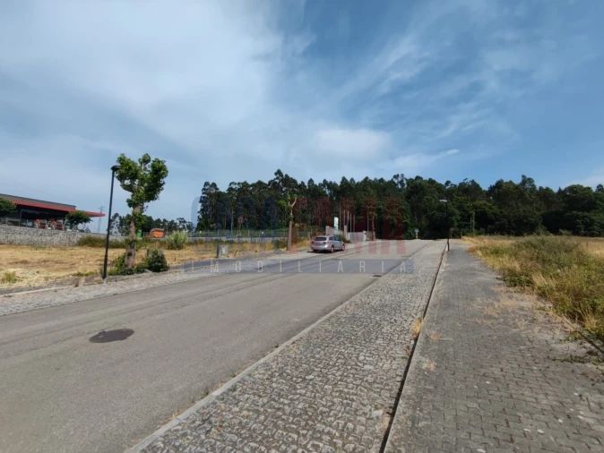 Terreno para Venda em Macieira da Maia Foto 5