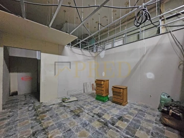 Moradia T6 para Venda em Santa Marinha e São Pedro da Afurada