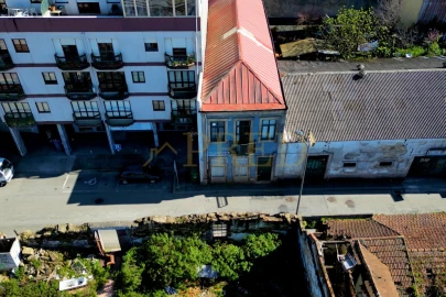 Moradia T6 para Venda em Santa Marinha e São Pedro da Afurada
