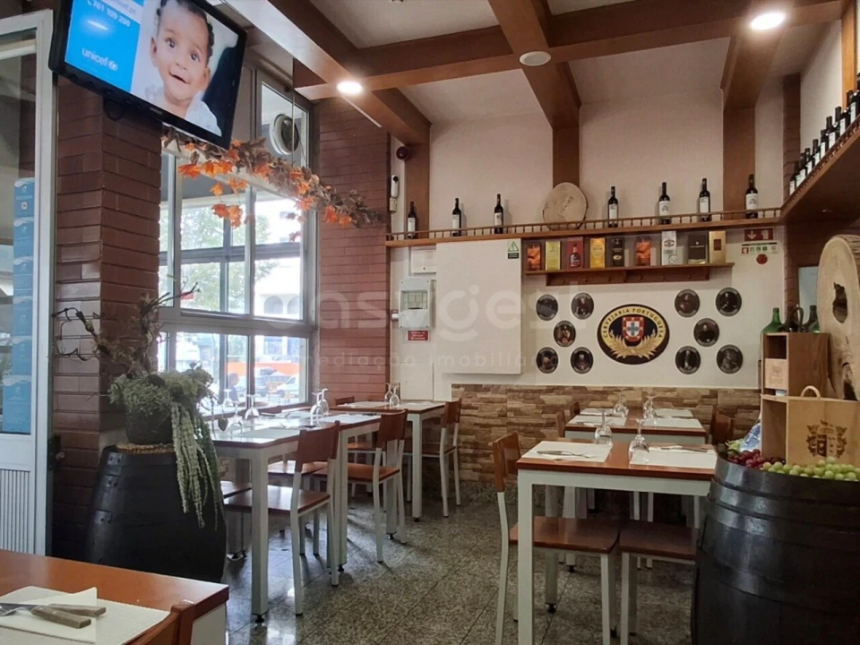 Negócio para Venda em Mina de Água Foto 6