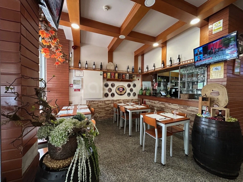 Negócio para Venda em Mina de Água Foto 7