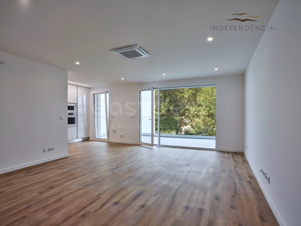 Apartamento T2 para Venda em Nazare Foto 1