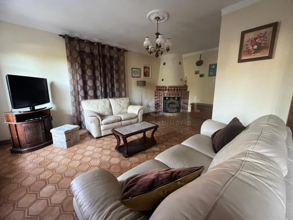 Quinta T3 para Venda em Moita Foto 28