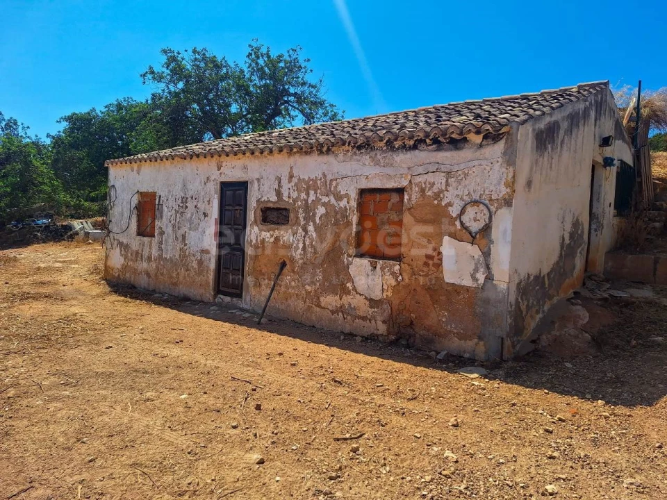 Terreno Misto para Venda em Estômbar e Parchal Foto 4