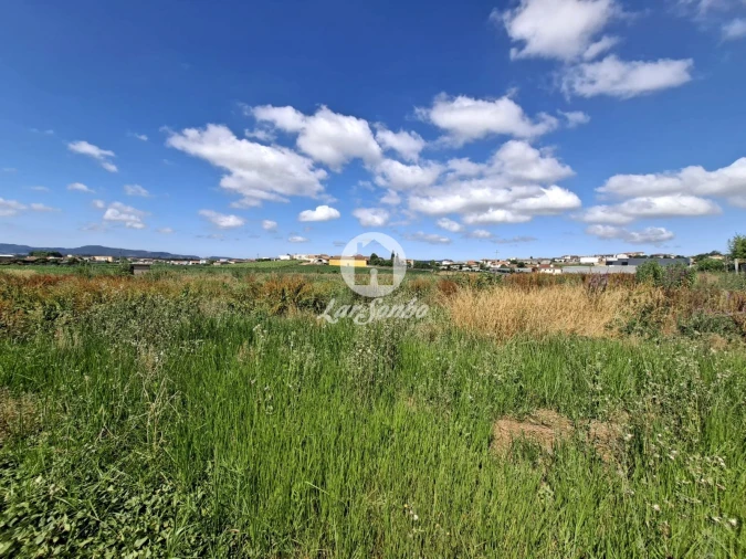 Terreno para Venda em Fradelos Foto 2