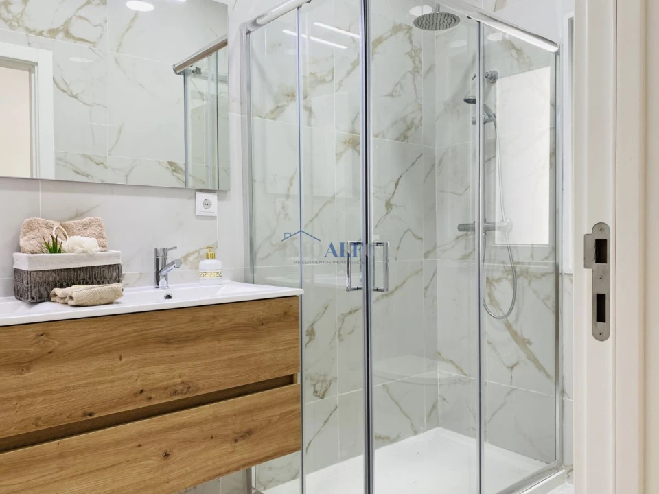 Apartamento T3 para Venda em São Vicente Foto 3