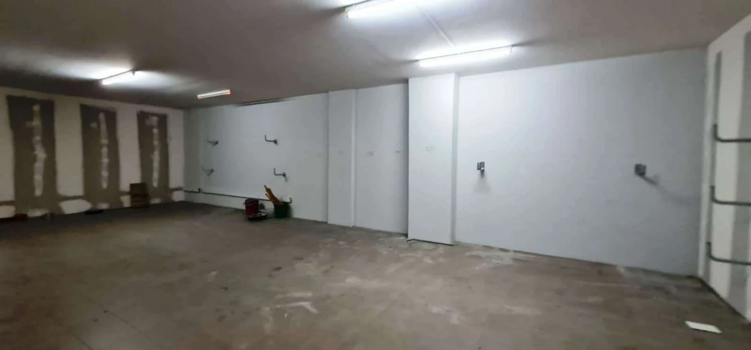 Loja para Venda em Lomar e Arcos Foto 12