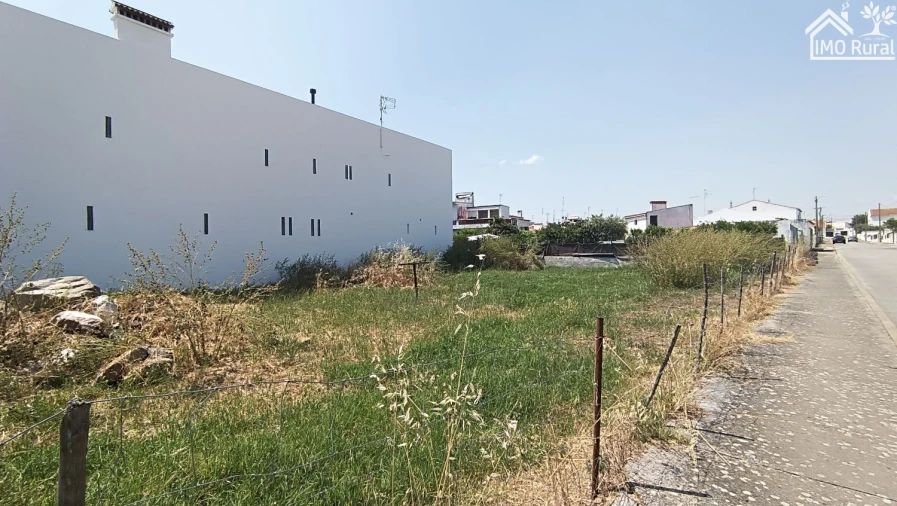 Terreno para Venda em Santa Eulalia Foto 2